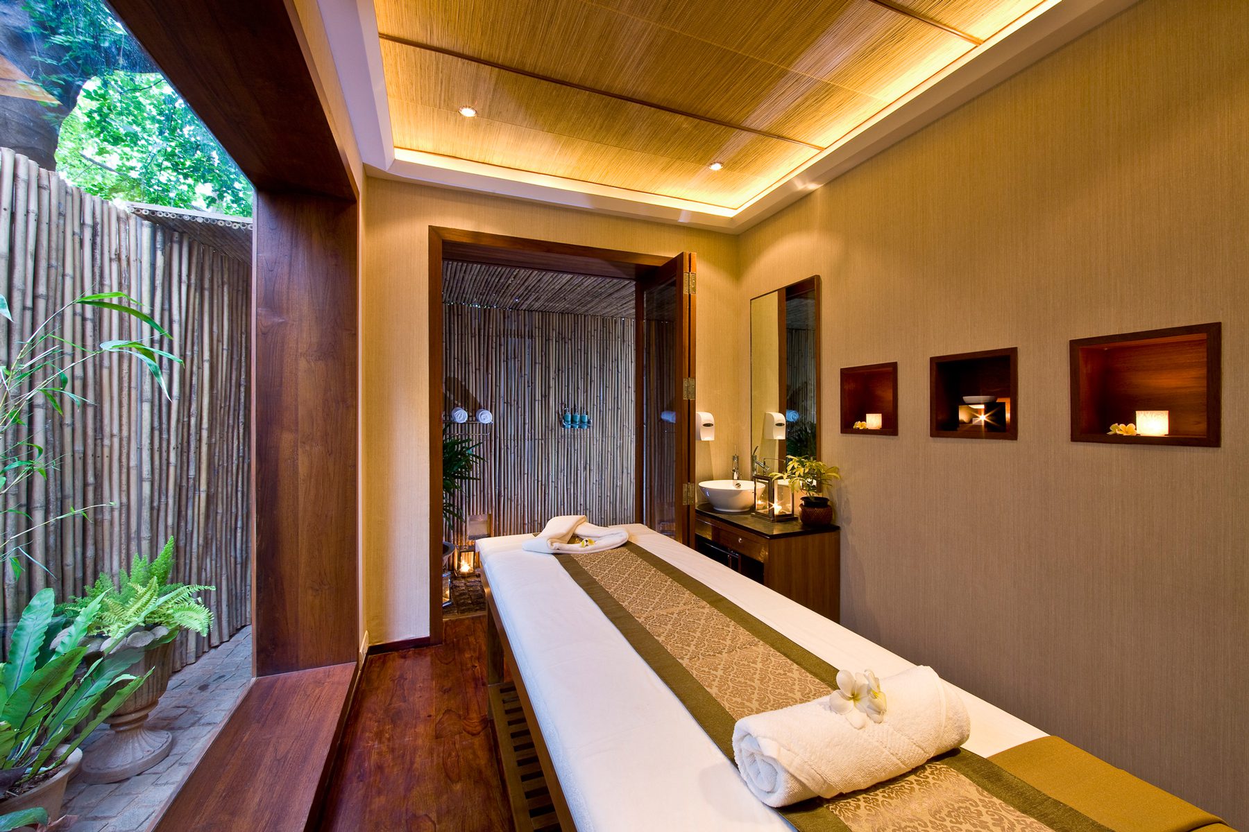Oryza Day Spa  Khosla Associates – architecture + interiors